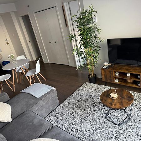 Condo In The Heart Of Downtown 蒙特利尔 外观 照片
